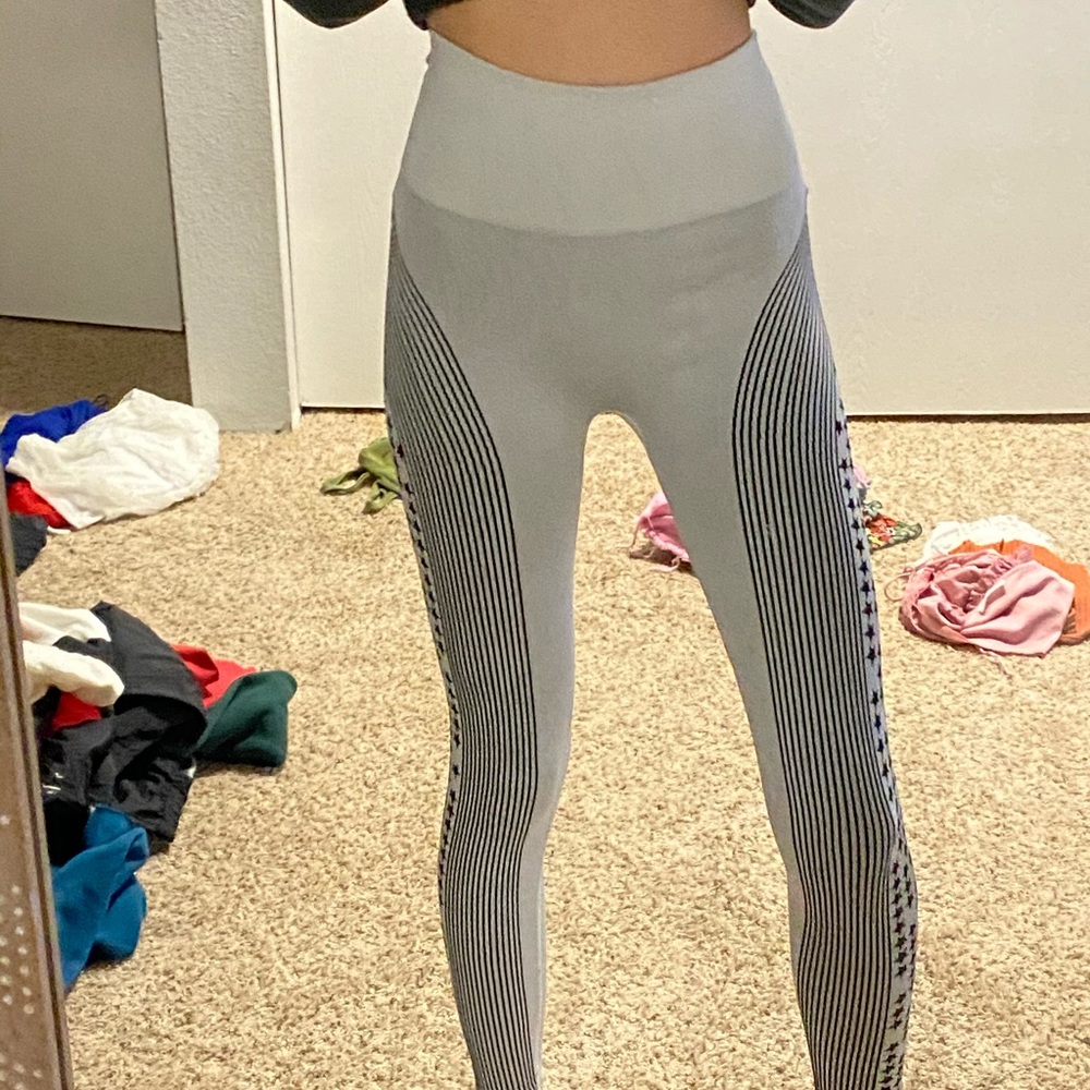 Fablectics star leggings